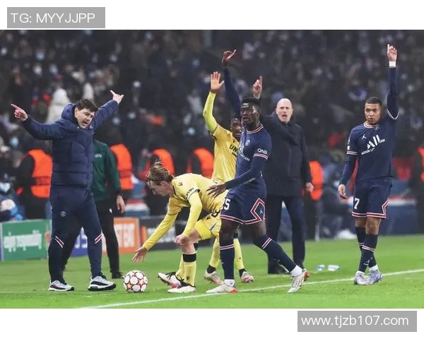 从草根到绿茵传奇描绘男主足球球星的奋斗与荣耀之路